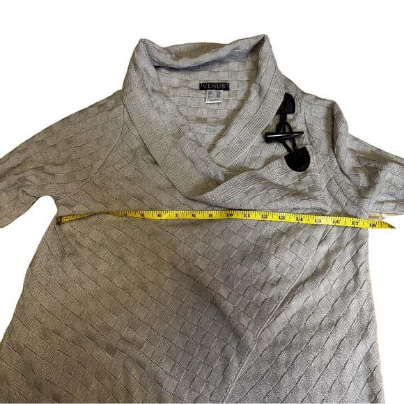 Venus Beige Tan Basket Weave Wrap Sweater with Toggle Closure 
NWT 
Size Small - Picture 9 of 16